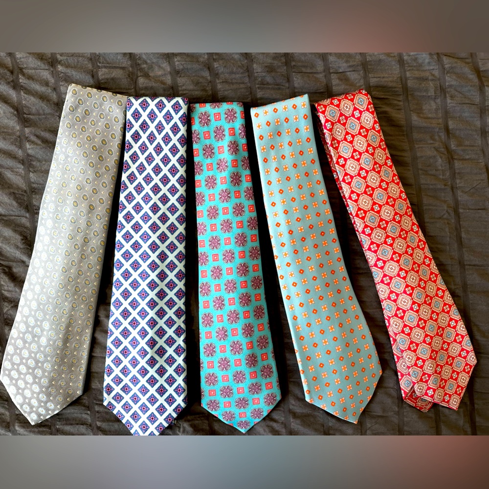 Kiton 7 fold hand made neckwear
